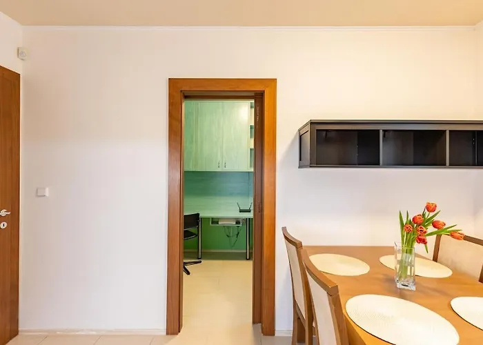 Апартаменти Urban Haven: Blissful Living In Братислава