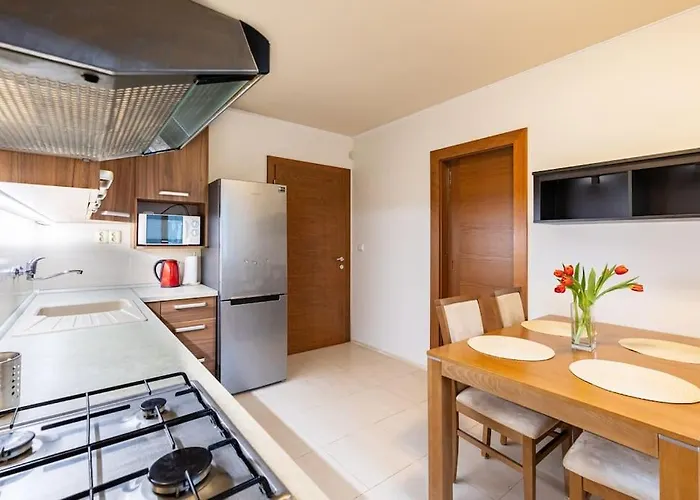 Urban Haven: Blissful Living In Lägenhet