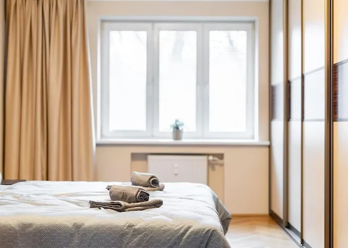 Urban Haven: Blissful Living In Lägenhet *