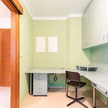 Urban Haven: Blissful Living In Appartement *