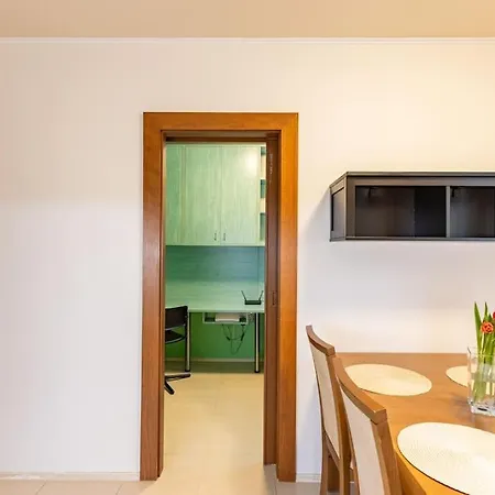 Lejlighed Urban Haven: Blissful Living In Bratislava